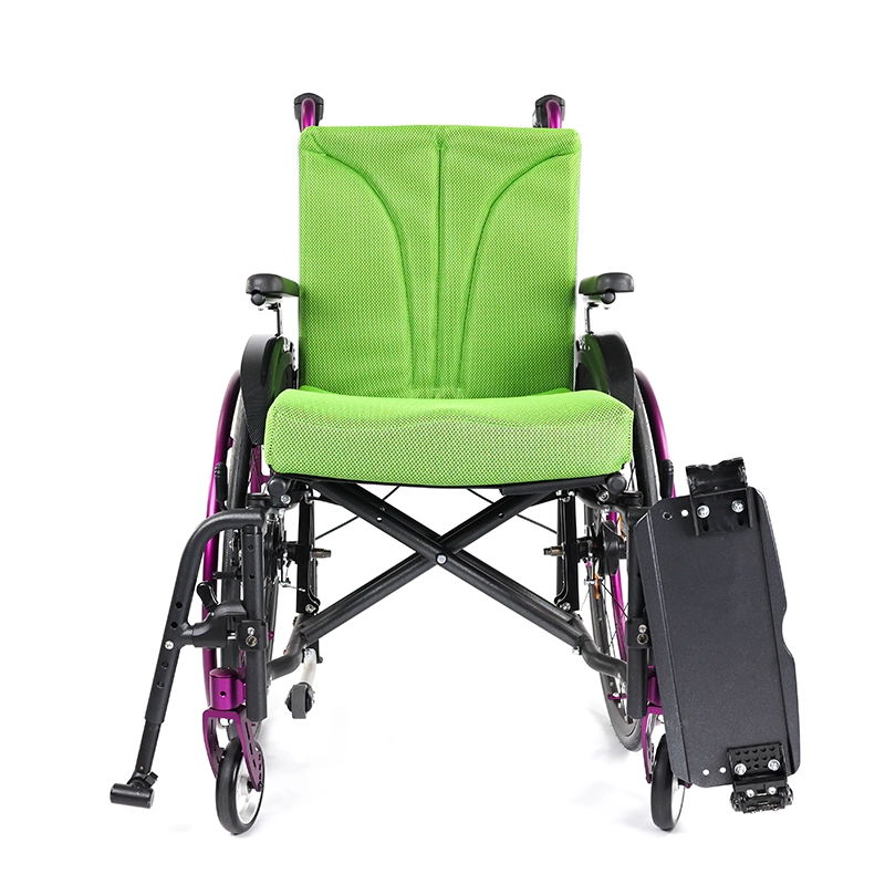 Faltrollstuhl Jump beta BSA mit abgeschwenkter Beinstütze
